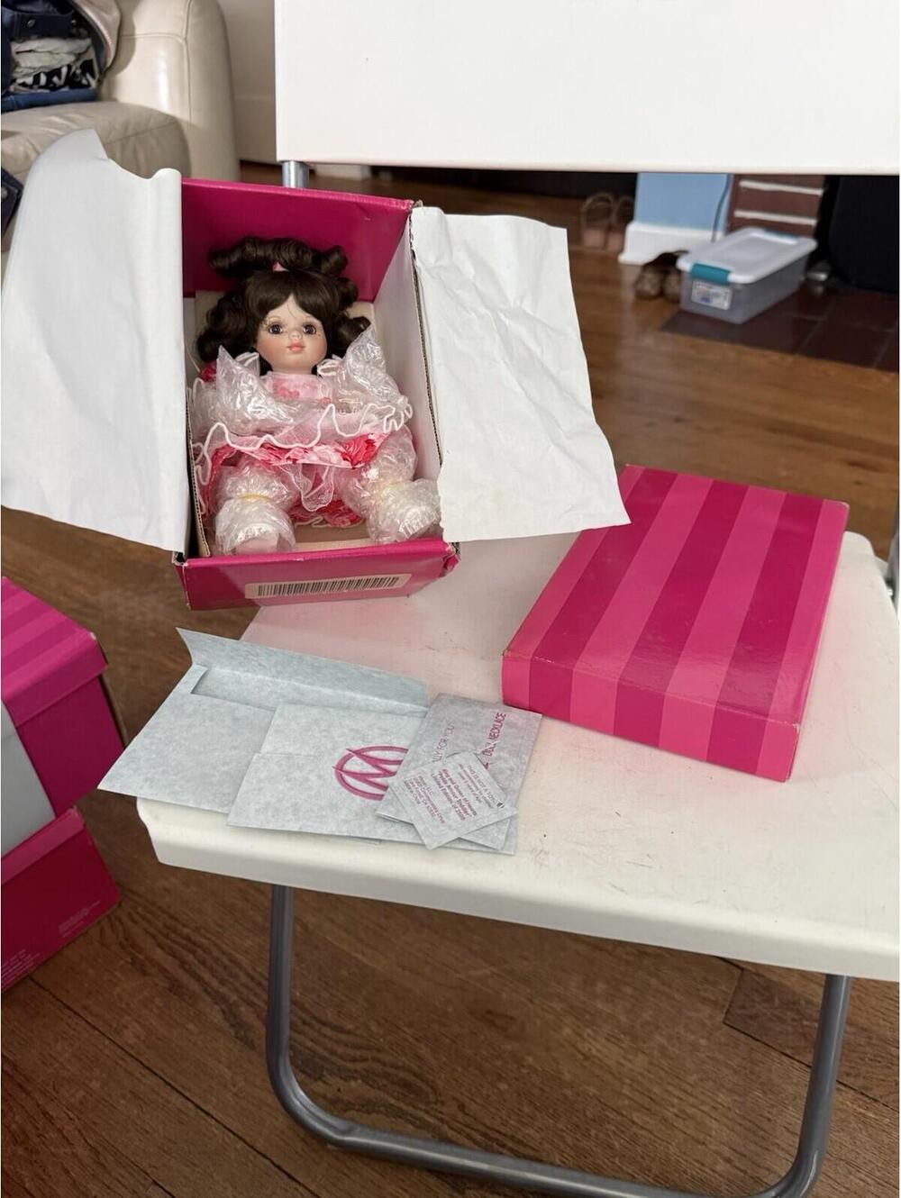 Marie Osmond Baby Marie Paper Roses Porcelain Doll Tiny Tot 2002 sitting 5"